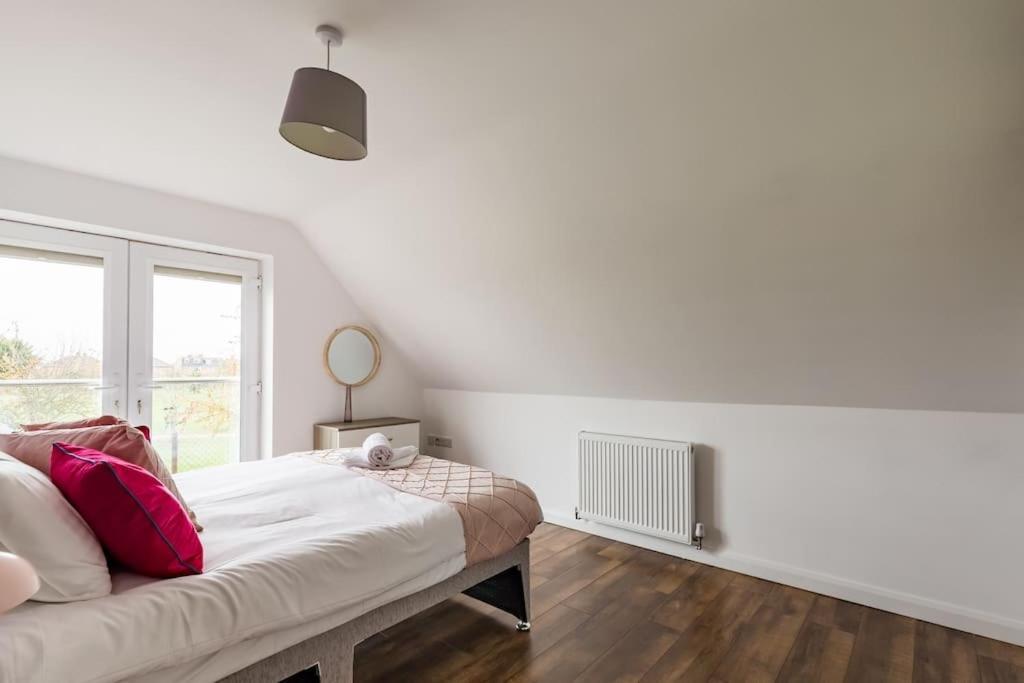 Tm - Rana Court 1 Bedroom Apartment With Balcony Oxford Buitenkant foto