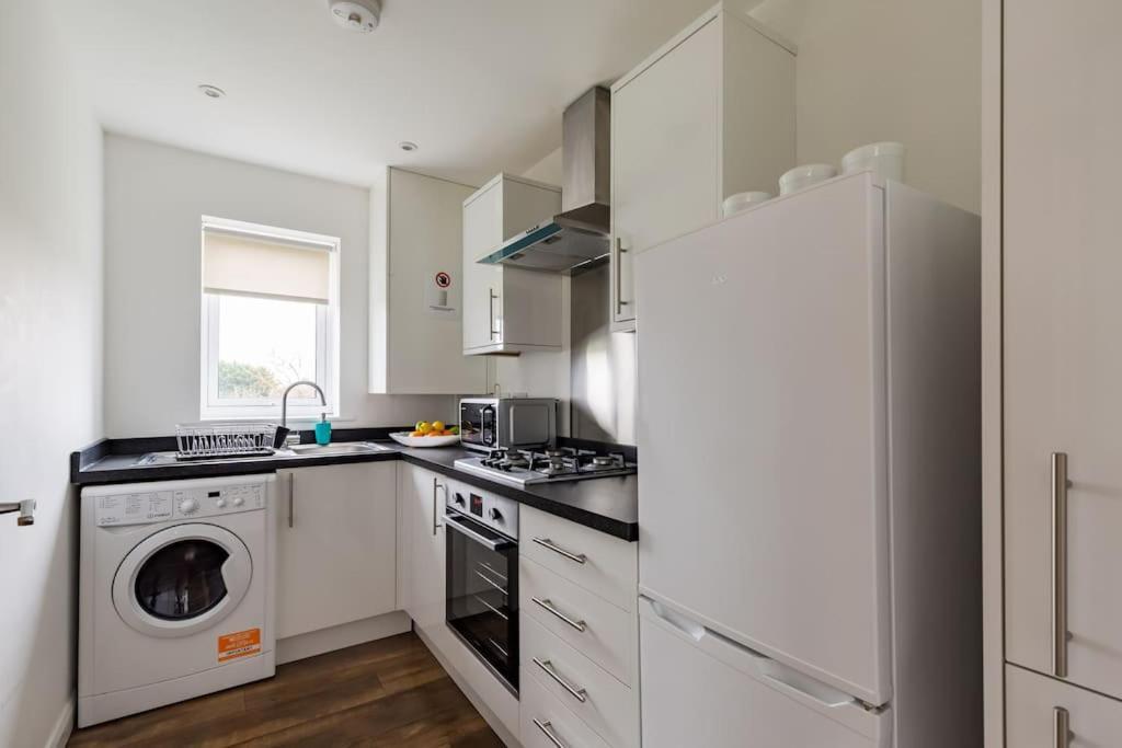 Tm - Rana Court 1 Bedroom Apartment With Balcony Oxford Buitenkant foto